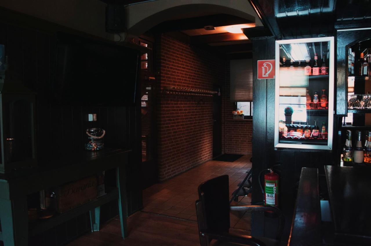 Hotel Restaurant Victoria Winschoten Exterior photo